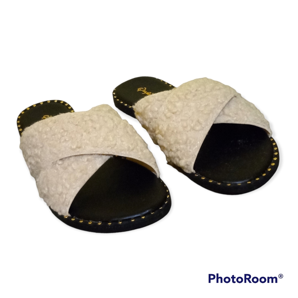 Qupid Beige Kazen 36 Style Various Size available
